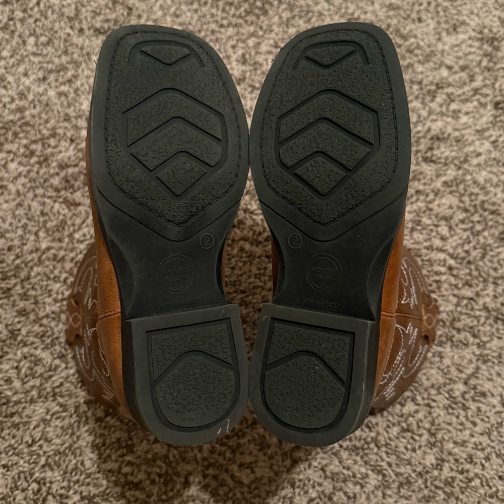 Youth Unisex Brown Western Boots Size 2 - Picture 3 of 6